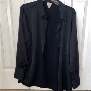 Women’s black button down